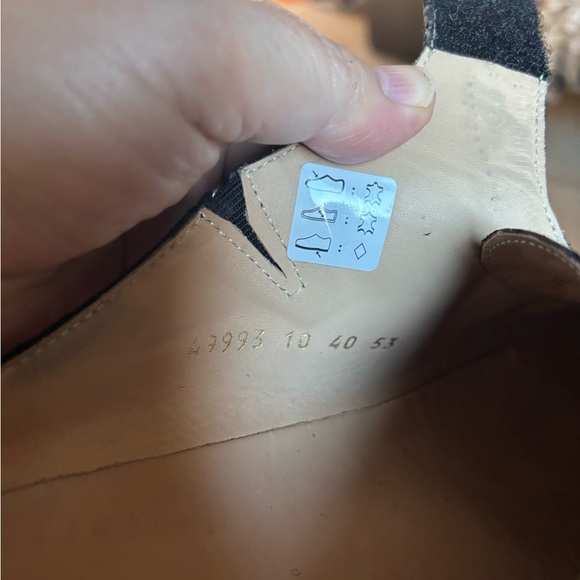 Haflinger 40 Black Lightly Worn - Picture 7 of 7